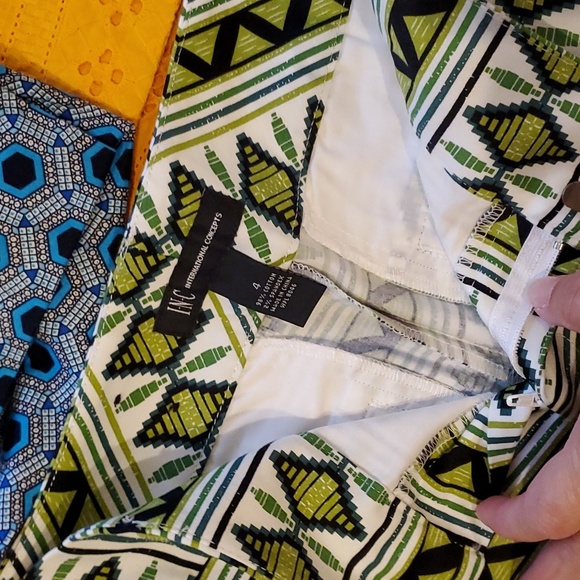 Bundle of Shorts - Picture 2 of 7